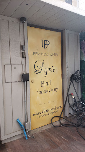 Wine Bar «Urban Press Winery», reviews and photos, 316 N San Fernando Blvd, Burbank, CA 91502, USA