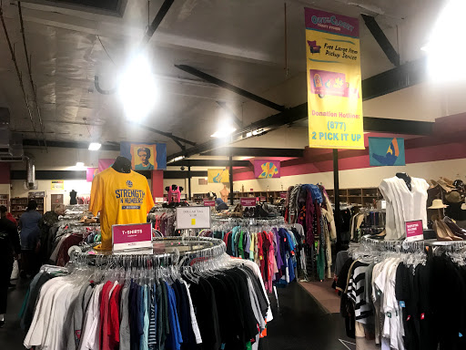 Thrift Store «Out of the Closet Oakland», reviews and photos, 238 E 18th St, Oakland, CA 94606, USA
