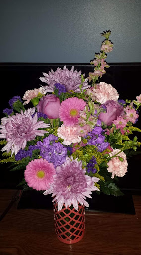 Flowers By Yvonne Inc, 932 Woodbourne Rd, Levittown, PA 19056, USA, 