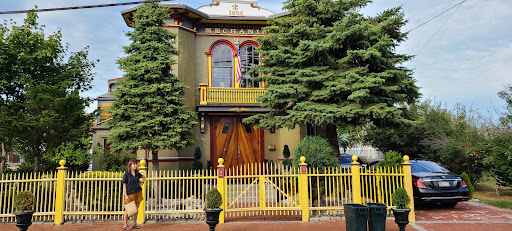 Shopping Mall «Tannery Shopping Center», reviews and photos, 50 Water St, Newburyport, MA 01950, USA