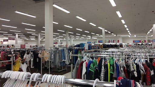 Clothing Store «Burlington Coat Factory», reviews and photos, 5737 NW 7th St, Miami, FL 33126, USA