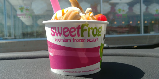 Frozen Yogurt Shop «sweetFrog Premium Frozen Yogurt», reviews and photos, 10040 Sliding Hill Rd, Ashland, VA 23005, USA