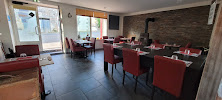 Atmosphère du Restaurant Les 3 Cocottes à Mervent - n°10