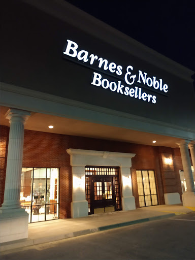 Book Store «Barnes & Noble», reviews and photos, 3102 Northline Ave, Greensboro, NC 27408, USA