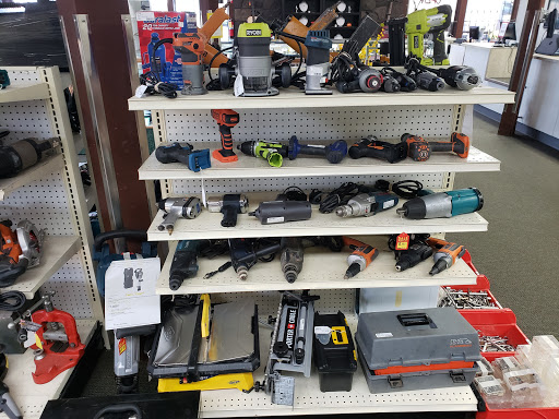 Pawn Shop «SILVER LINING JEWELRY AND LOAN GRESHAM», reviews and photos, 300 SE 181st Ave, Portland, OR 97233, USA