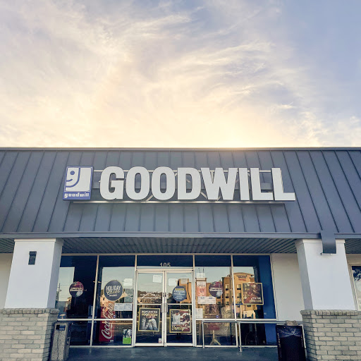 Goodwill Central Texas Balcones Store, 13096 US-183 #104, Austin, TX 78750, Thrift Store