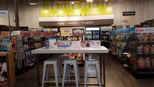 Pet Supply Store «Petco Animal Supplies», reviews and photos, 1320 E Lincoln Way p101, Sparks, NV 89434, USA