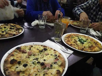 111 Restaurant - Pizzeria et restaurant - P96Q+587, Oran, Algeria