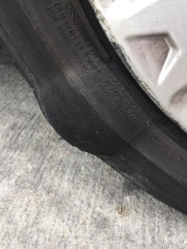 Tire Shop «Discount Tire Store - Kerrville, TX», reviews and photos, 1180 Junction Hwy., Kerrville, TX 78028, USA