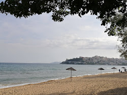 Photo de Perigiali beach avec rivage droit, long