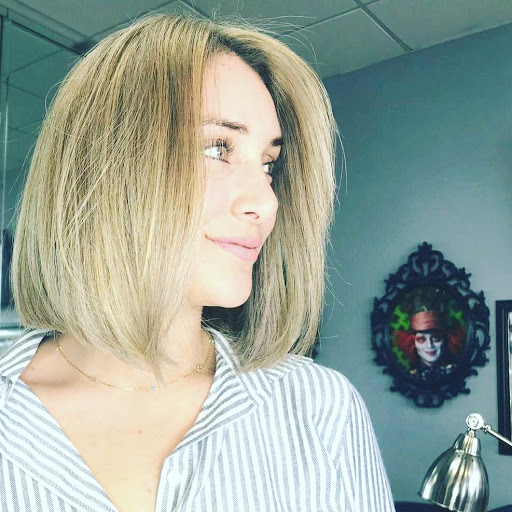 Hair Salon «Salon 305 Hair Salon and Spa», reviews and photos, 9678 NW 25th St, Doral, FL 33172, USA