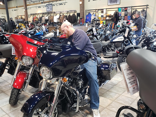 Motorcycle Dealer «Yankee Harley-Davidson Inc», reviews and photos, 488 Farmington Ave, Bristol, CT 06010, USA