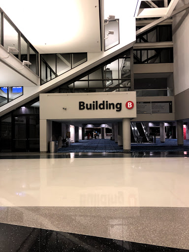 Grocery Store «Intown Market & Deli», reviews and photos, 349 Decatur St SE, Atlanta, GA 30312, USA