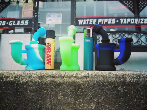 Vaporizer Store «Smoke Shop Inc - Vapor and Glass», reviews and photos, 4900 W Atlantic Blvd #5, Margate, FL 33063, USA