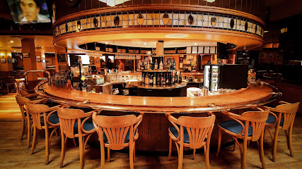 James Bay Inn Pub