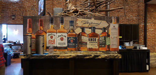 Gastropub «Driftwood», reviews and photos, 514 W Front St, Washington, MO 63090, USA