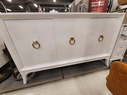 Department Store «Marshalls & HomeGoods», reviews and photos, 14135 Hall Rd, Utica, MI 48315, USA