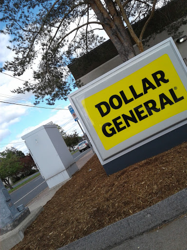 Discount Store «Dollar General», reviews and photos, 116 E Center St, Manchester, CT 06040, USA