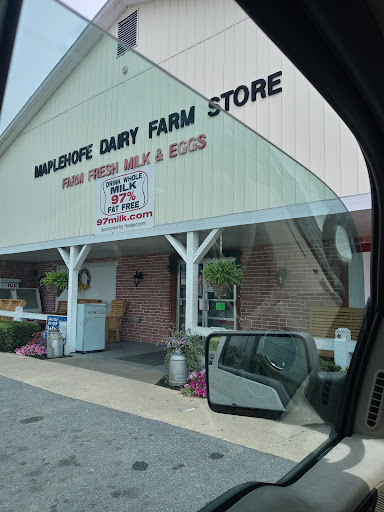 Grocery Store «Maplehofe Dairy Farm Store», reviews and photos, 799 Robert Fulton Hwy, Quarryville, PA 17566, USA