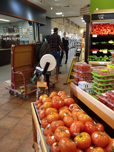 Supermarket «Big Y», reviews and photos, 33 Fieldstone Commons, Tolland, CT 06084, USA