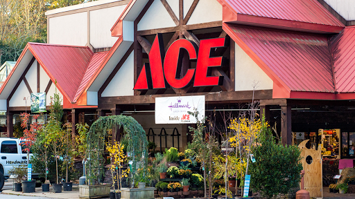 Carolina Ace Hardware and Garden Center, 911 Greenville Hwy, Hendersonville, NC 28792, USA, 
