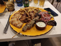 Souvláki du Restaurant Helios Greek Food à Pau - n°13