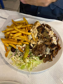 Souvláki du Restaurant grec Le Tavernaki à Villeneuve-d'Ascq - n°11