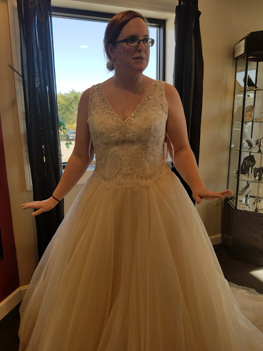 Bridal Shop «Blushing Bride», reviews and photos, 215 Newbury St # 207, Peabody, MA 01960, USA