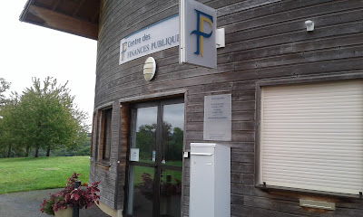 Centre Des Finances Publiques à Saint-Yrieix-la-Perche