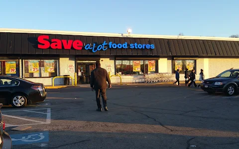 American Legion Shopping Center image