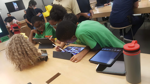 Computer Store «Apple Willowbrook Mall», reviews and photos, 2000 Willowbrook Dr, Houston, TX 77064, USA