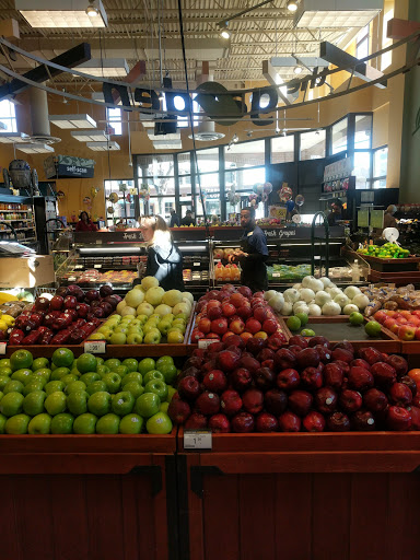 Grocery Store «Kroger», reviews and photos, 16919 Kercheval Ave, Grosse Pointe, MI 48230, USA