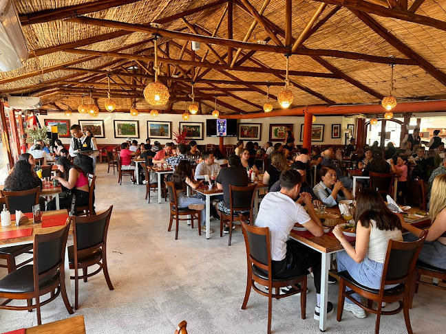 "Entre Causas" Restaurant Peruano - Peñaflor