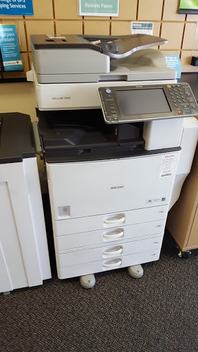 Shipping and Mailing Service «The UPS Store», reviews and photos, 13681 Newport Ave #8, Tustin, CA 92780, USA