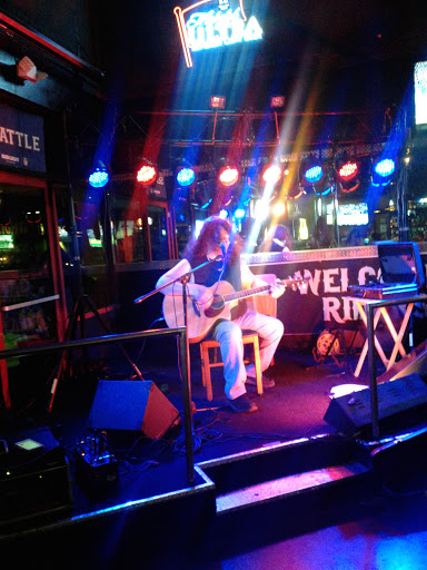 Bar & Grill «Kimmyz Tatum Point», reviews and photos, 4601 E Bell Rd, Phoenix, AZ 85032, USA