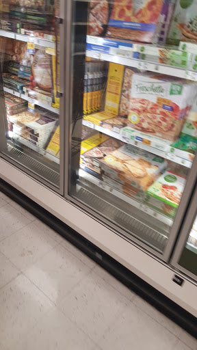 Grocery Store «Kroger», reviews and photos, 725 W Central Ave, Springboro, OH 45066, USA