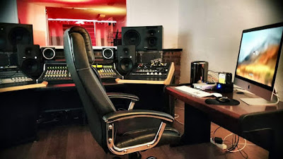 C CARRÉ STUDIO à Melun
