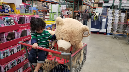 Warehouse store «Costco Wholesale», reviews and photos, 311 Daniel Webster Hwy, Nashua, NH 03060, USA
