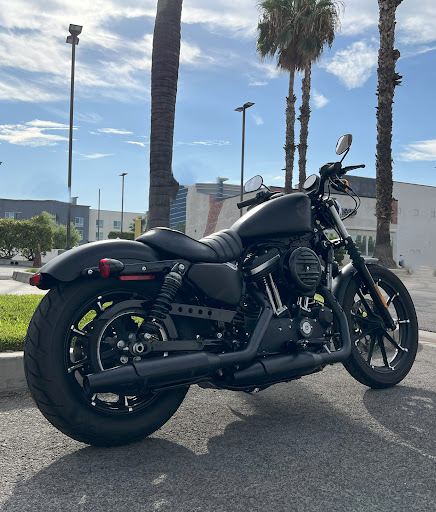 Quaid Harley Davidson image