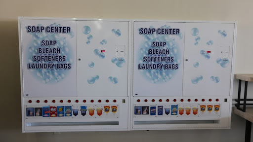 Laundromat «The Laundry Place Deluxe Laundromat», reviews and photos, 1475 University Ave W, St Paul, MN 55104, USA