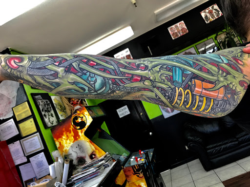 Tattoo Shop «Electric Voodoo Tattoo», reviews and photos, 34 Union Way # A, Vacaville, CA 95687, USA