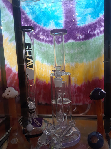 Cigar Shop «Green Zone Smoke & Gift Shop», reviews and photos, 84 Green St, Worcester, MA 01604, USA