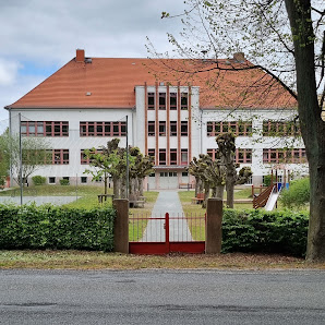 Sonderpädagogisches Zentrum für Mehrfachbehinderte Hörgeschädigte Schulstraße 6, 18581 Putbus, Deutschland