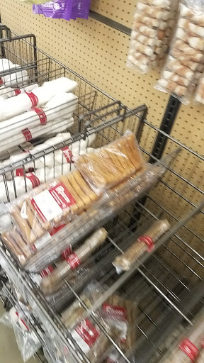 Pet Supply Store «Pet Supplies Plus», reviews and photos, 1970 Portage Trail, Cuyahoga Falls, OH 44223, USA