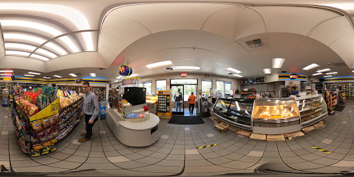 Gas Station «Chevron», reviews and photos, 301 Sacramento St, Nevada City, CA 95959, USA