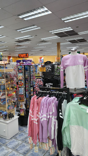 Supermarket «Lake Buena Vista Supermarket Kash N Karry Supercenter», reviews and photos, 13400 S Apopka Vineland Rd, Orlando, FL 32821, USA