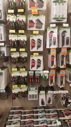 Hardware Store «Harbor Freight Tools», reviews and photos, 2418 Commercial Way, Spring Hill, FL 34606, USA