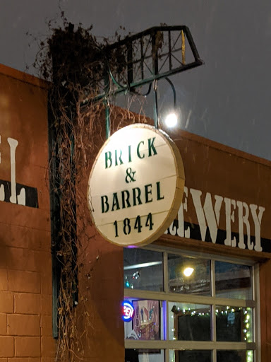 Brewery «Brick And Barrel», reviews and photos, 1844 Columbus Rd, Cleveland, OH 44113, USA