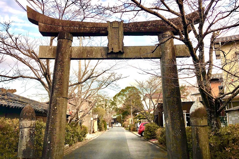 早津江津 志賀神社