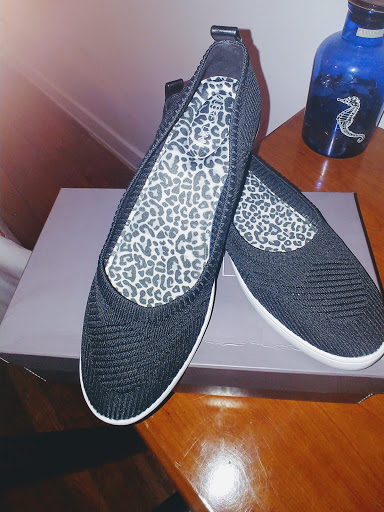 Shoe Store «DSW Designer Shoe Warehouse», reviews and photos, 4619 E 82nd St, Castleton, IN 46250, USA